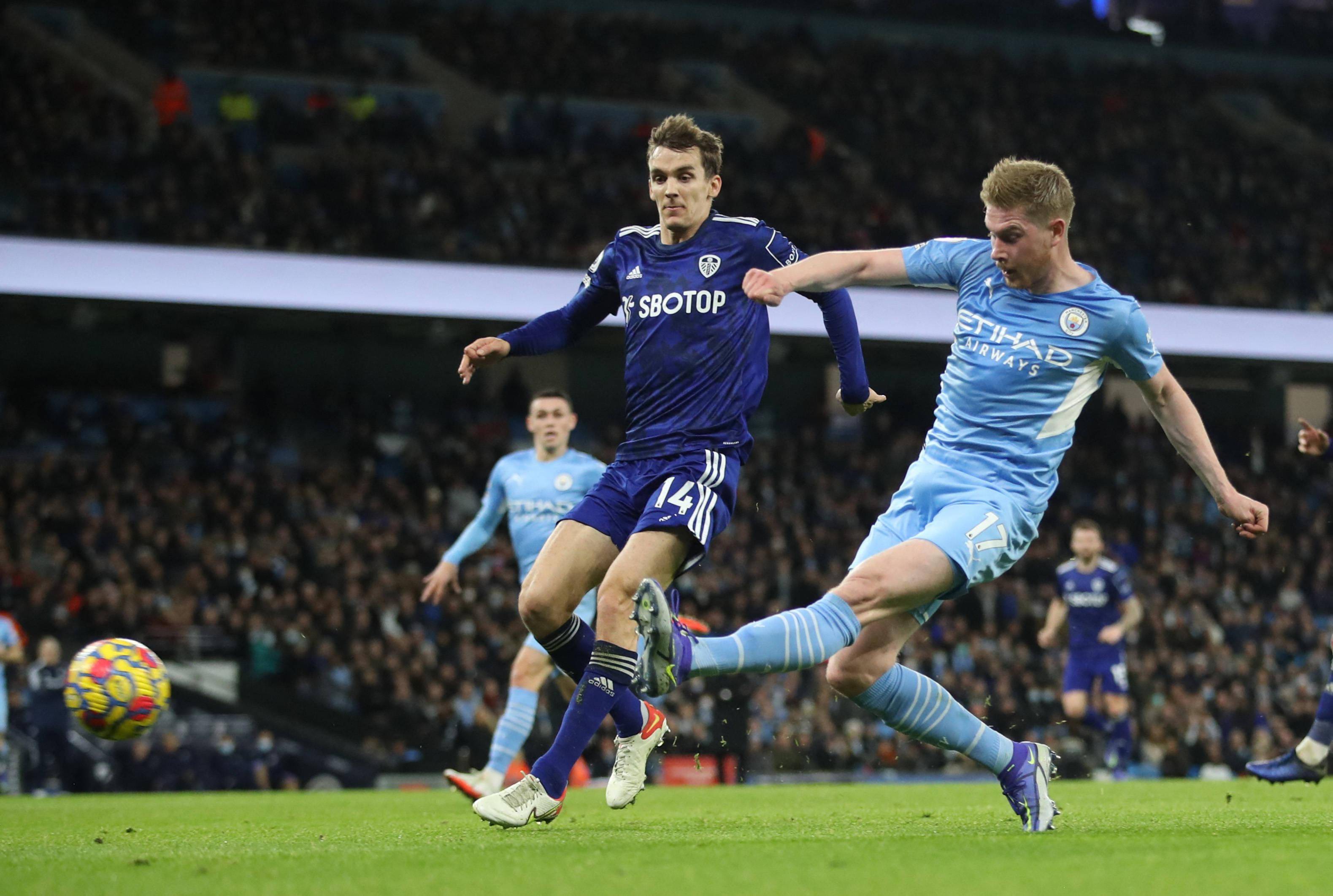 1年解雇穆 1年解雇穆